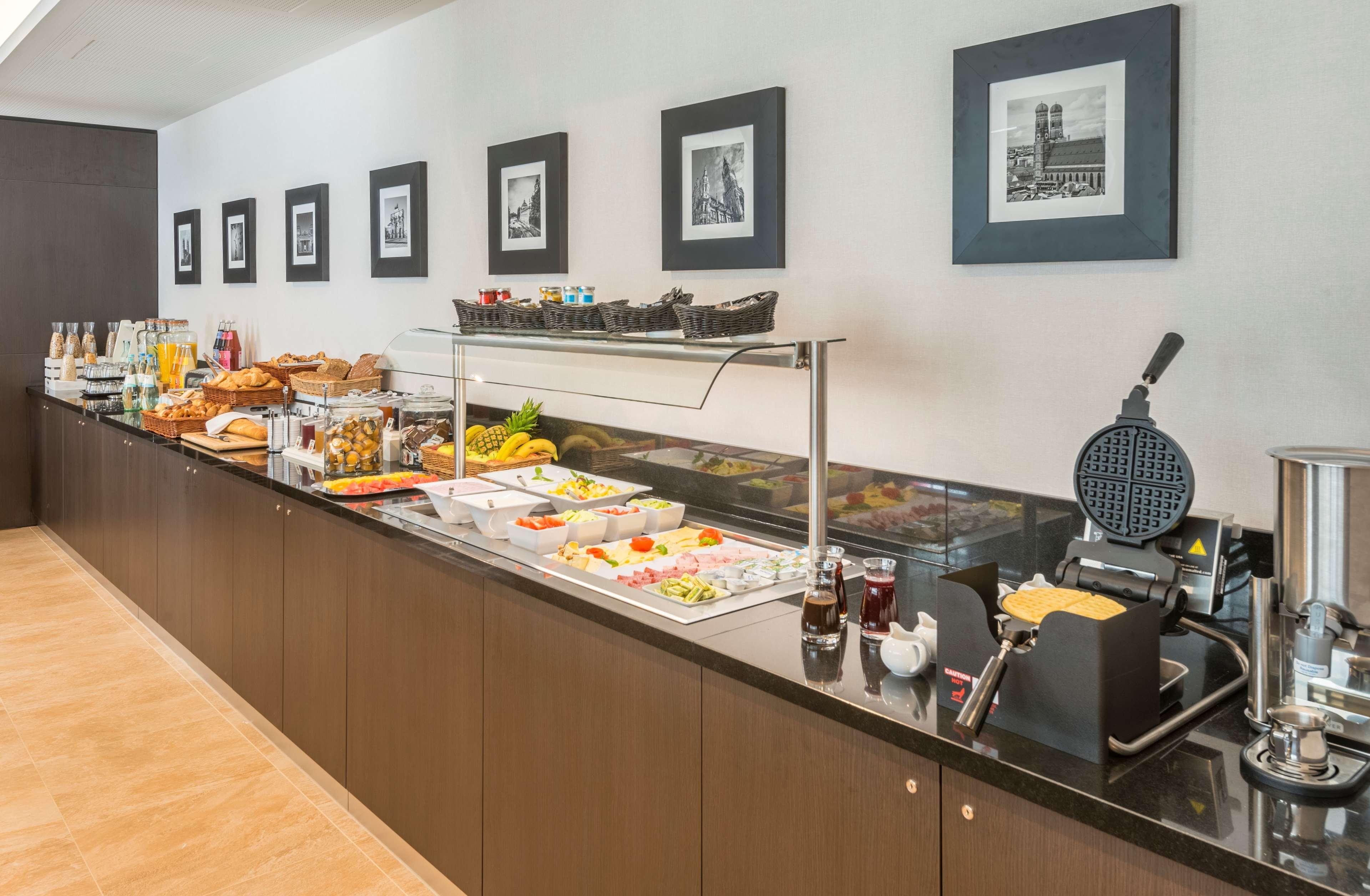 Hilton Garden West 4* München