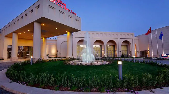Hilton Garden West 4*